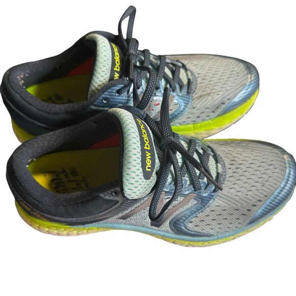 New Balance Fresh Foam 1080v7 Running Shoes, Blue Yellow, Women's 8.5 - Picture 5 of 10